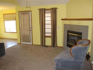 825 Holly Ct, Nixa, MO 65714 - photo 4