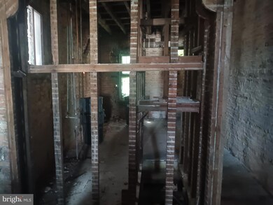 1955 W Mulberry St, Baltimore, MD 21223 - photo 4