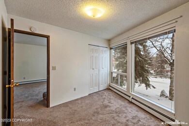 907 W 27th Ave unit 3, Anchorage, AK 99503 - photo 4