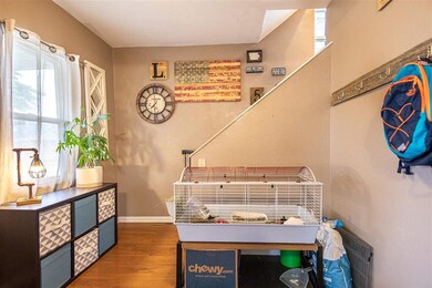 422 8th Ave SW, Cedar Rapids, IA 52404 - photo 6