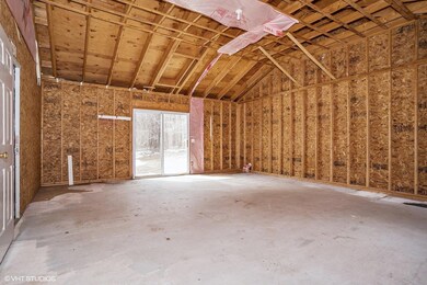 14_35SwiftRd_A_156_BonusRoom_MLSuse_1500