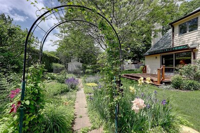 9 Hilltop Ave, Barrington, RI 02806 - photo 3