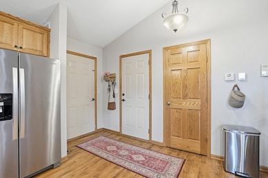 1015 29th St NE, Sauk Rapids, MN 56379 - photo 2