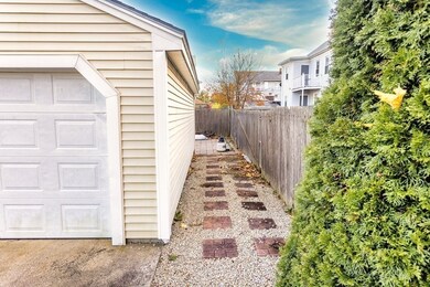 30 Boyd St, Lawrence, MA 01843 - photo 2