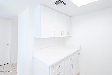 4850 E Desert Cove Ave unit 330, Scottsdale, AZ 85254 - photo 5