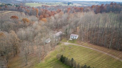 GORGEOUS WOODS SURROUND YOU! HOW WARM AND INVITING