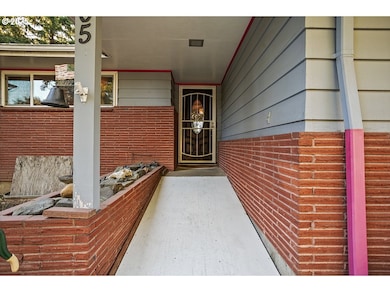 205 NE 160th Ave, Portland, OR 97230 - photo 5