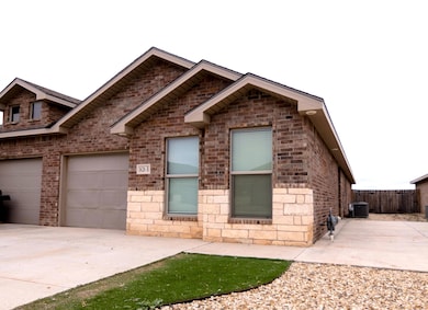 1626 133rd St unit B, Lubbock, TX 79423 - photo 3