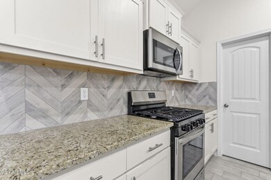 13408 Cinderford Ave, Horizon City, TX 79928 - photo 5