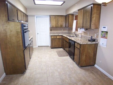 4109 W Dunlap Ave, Phoenix, AZ 85051 - photo 4