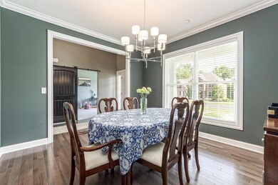 Formal Dining