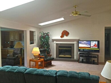 148 Tiffany Ct, Central Point, OR 97502 - photo 5