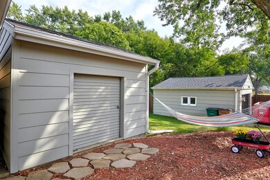 1101 33rd St, West Des Moines, IA 50266 - photo 5