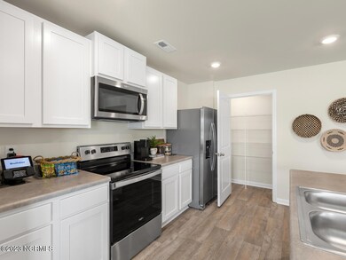 468 Maystone Place unit Lot 89, Navassa, NC 28451 - photo 7