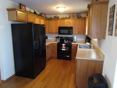 767 S Hickory Ln, Nixa, MO 65714 - photo 2