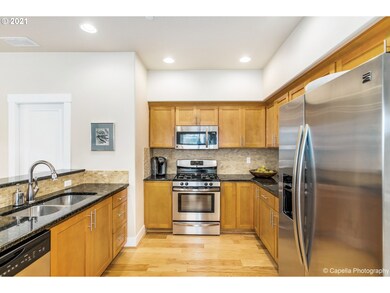 11806 SW Barber St, Wilsonville, OR 97070 - photo 4