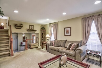 07-Living Room