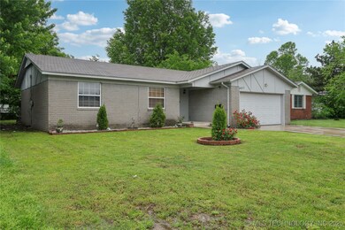 4607 S 92nd East Ave, Tulsa, OK 74145 - photo 2