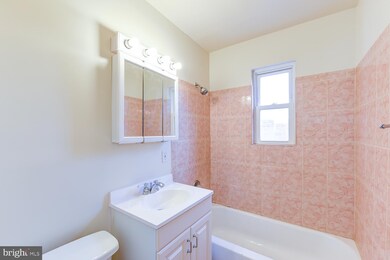 4130 4th St SE unit 101, Washington, DC 20032 - photo 5