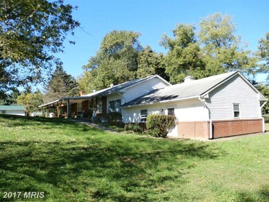 144 Bells Ln, Edinburg, VA 22824 - photo 4