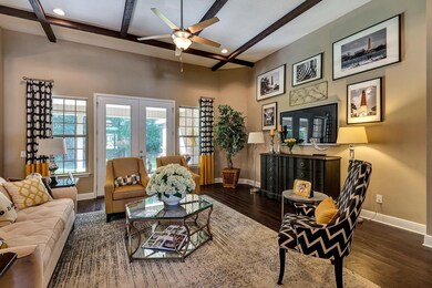 MONACO FAMILY ROOM 1