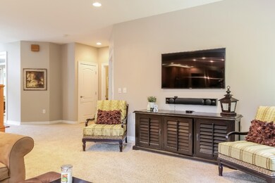 009-Living_Room-2902192-medium