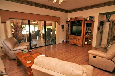 LIVING ROOM (volume ceilings)