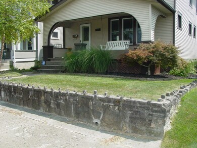 Lemonade Front Porch
