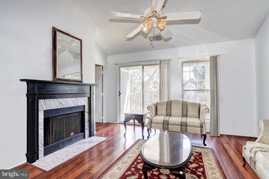 4403 Silverbrook Ln unit A302, Owings Mills, MD 21117 - photo 2