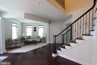 42611 Kellamugh Terrace, Chantilly, VA 20152 - photo 3