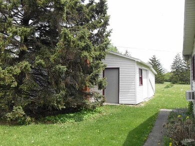 9555 SW 2nd St, Geneva, IN 46740 - photo 6