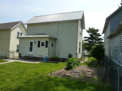 427 Eddy St