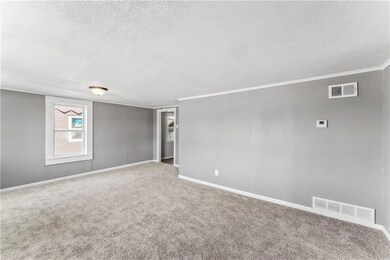 1202 E 23rd St S, Independence, MO 64055 - photo 2