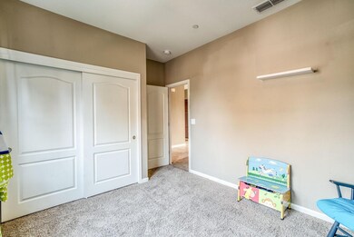 3026 Mount Rainier Ln, Clovis, CA 93619 - photo 6