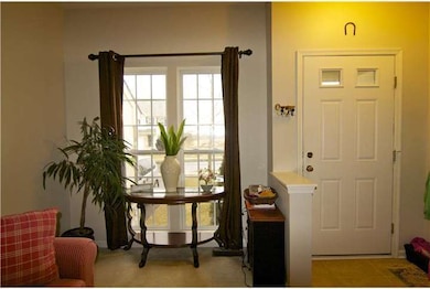 91 N Savanna Dr, Pottstown, PA 19465 - photo 3