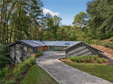 585 Amberidge Trail NW, Atlanta, GA 30328 - photo 2