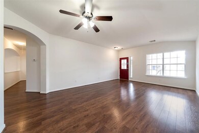 29607 S Legends Bend Ln, Spring, TX 77386 - photo 6