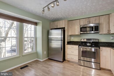 9514 Donnan Castle Ct, Laurel, MD 20723 - photo 3