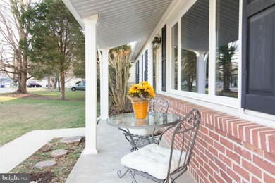 7270 Pommel Dr, Sykesville, MD 21784 - photo 2