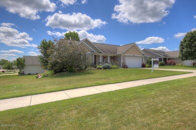 1692 Hightree Dr SW, Byron Center, MI 49315 - photo 2