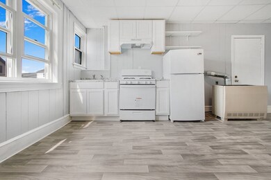 1674 S Main St, Fall River, MA 02724 - photo 3