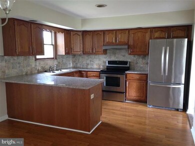 1305 Memory Ln, Chambersburg, PA 17201 - photo 3