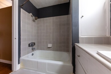 Bathroom in vacant studio