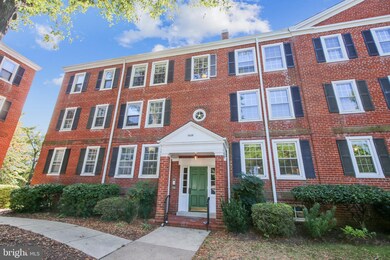 3008 S Columbus St unit A2, Arlington, VA 22206 - photo 3