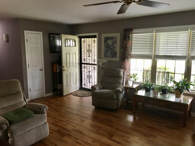 924 Locust Ave, Batesville, IN 47006 - photo 4