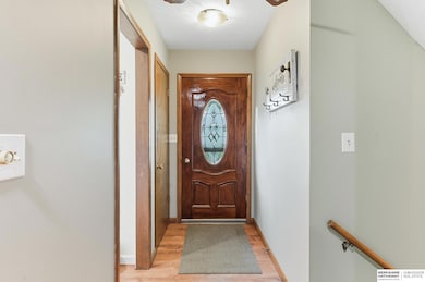 810 W 11th St, Wahoo, NE 68066 - photo 4