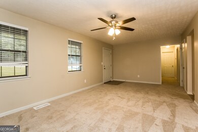 5845 S Quail Dr, Douglasville, GA 30135 - photo 4
