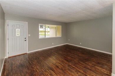 657 W Brookville Rd, Fountaintown, IN 46130 - photo 4