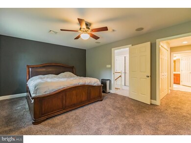 1017 Serpentine Ln, Wyncote, PA 19095 - photo 6