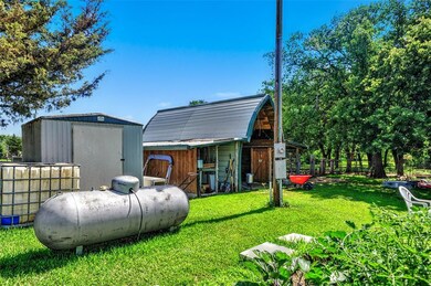 36 County Road 153, Whitesboro, TX 76273 - photo 3